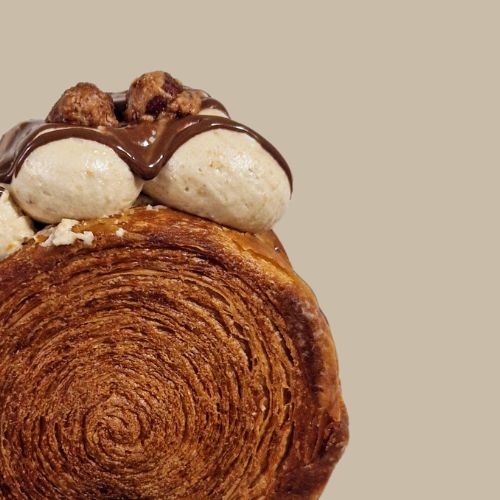 *Build Your Own Luxury Pastry Box*